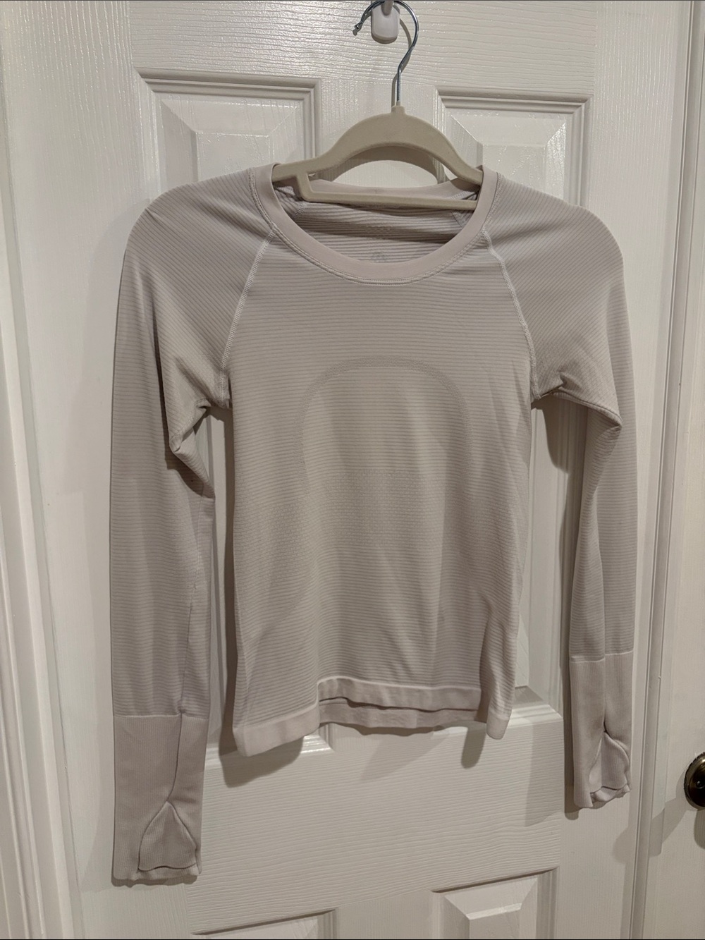 lululemon athletica White Long Sleeve Lightweight Crew Tee